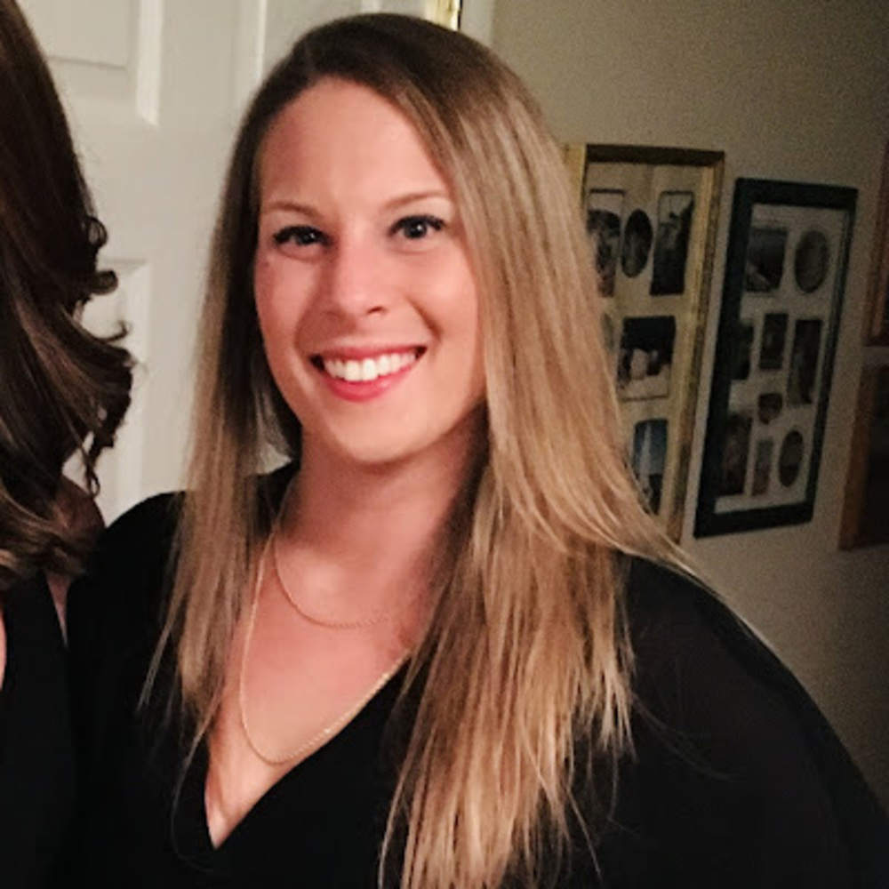 Meet your Posher, Charlotte